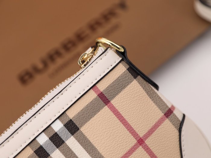 202103SS新作Burberryバーバリー レディース ショルダーバック スーパーコピー