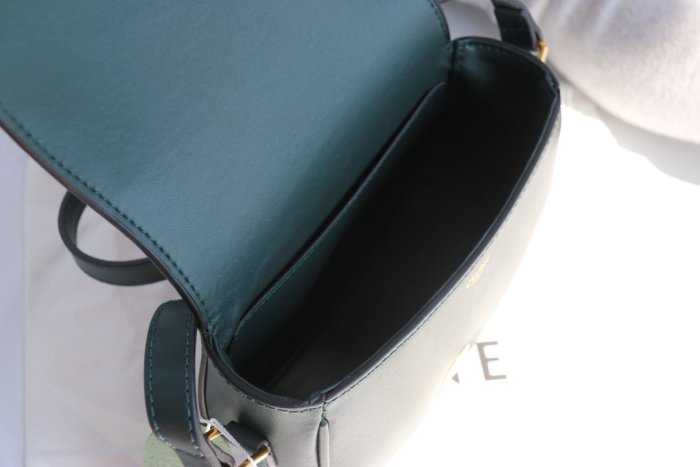 2020SS新作 Celine セリーヌ レディースショルダーバッグスーパーコピー