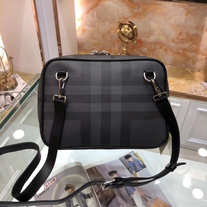 2020SS新作 Burberry バーバリー メンズ ショルダーバック スーパーコピー