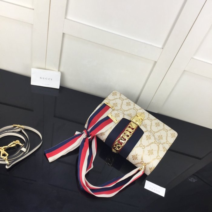 2020SS新作Gucci グッチ レディースショルダーバッグスーパーコピー
