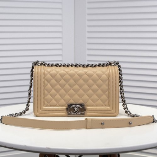 2021SS新作 シャネル Chanel ショルダーバック スーパーコピー