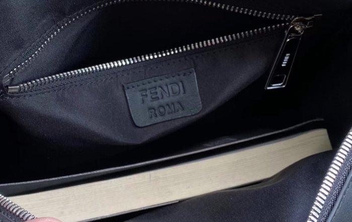 2020SS新作 FENDI フェンディ ショルダーバック スーパーコピー