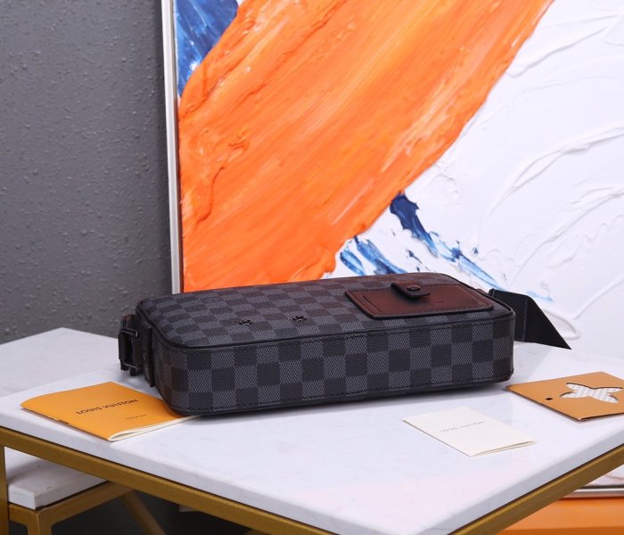 202103新作 Louis Vuitton ルイヴィトン ショルダーバッグスーパーコピー