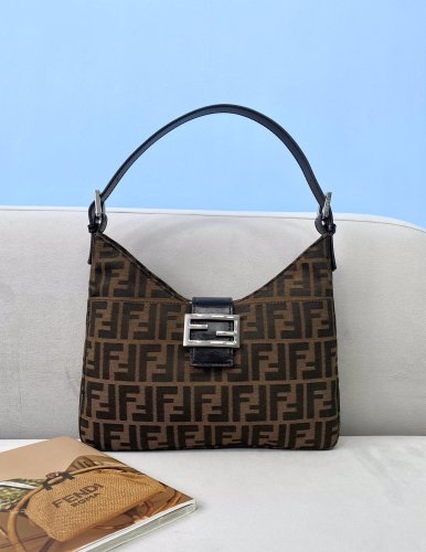202103SS新作 FENDI フェンディ レディースショルダーバックスーパーコピー