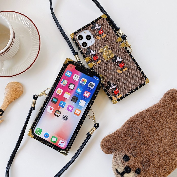 グッチ/Gucci ケース最新全機種11 Pro/11/Xs Max/Xr/XS/iPhone7/7P/8/8P/