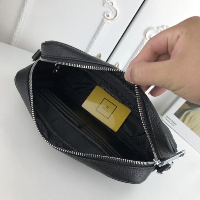 2020SS新作 FENDI フェンディ ショルダーバック スーパーコピー