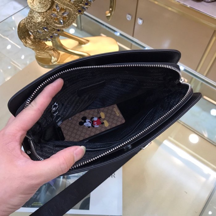 202103SS新作 メンズ Prada プラダ ショルダーバックスーパーコピー