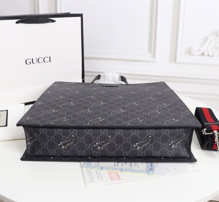 202103SS新作 Gucci グッチ メンズ ハンドバックスーパーコピー