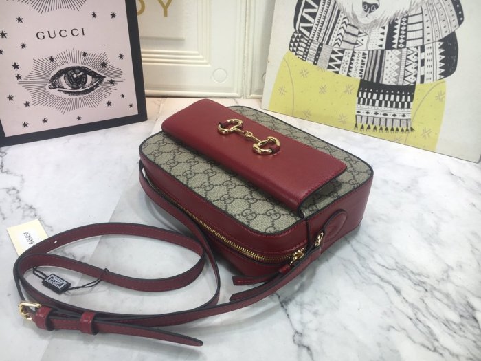202103SS新作Gucci グッチ レディースショルダーバッグスーパーコピー