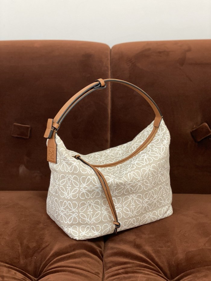 202106SS新作 LOEWE ロエベ レディース ショルダーバッグスーパーコピー