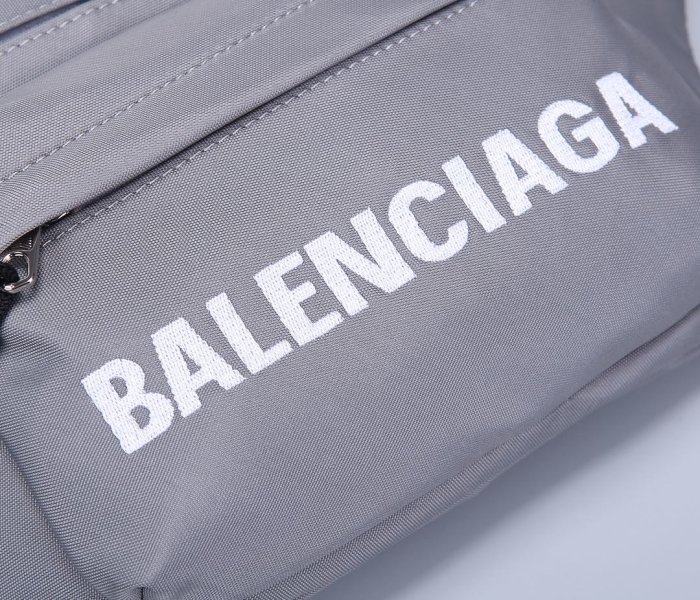 2020SS新作 Balenciaga バレンシアガ メンズ ショルダーバック スーパーコピー