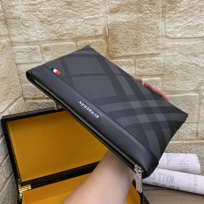 202105SS新作 Burberry バーバリー メンズ ハンドバックスーパーコピー