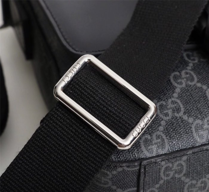 202103SS新作 Gucci グッチ メンズ ショルダーバックスーパーコピー