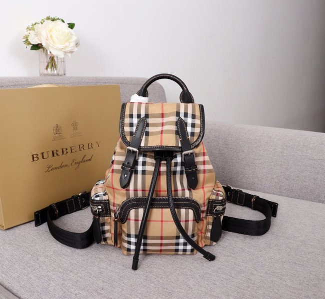 202103SS新作 Burberry バーバリー メンズリュックバックスーパーコピー