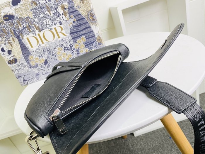 202103SS新作 Dior ディオール メンズ ショルダーバックスーパーコピー
