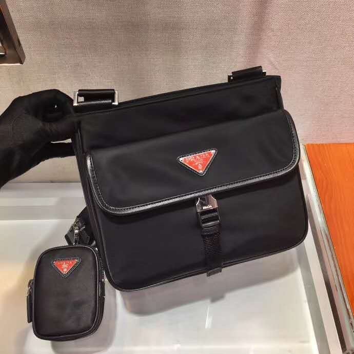 2021SS新作 メンズ Prada プラダショルダーバッグスーパーコピー
