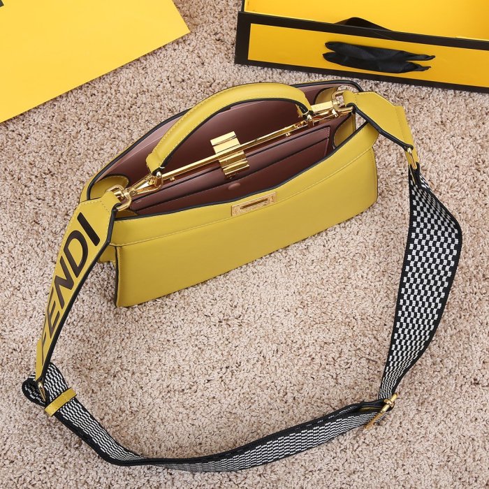 2021SS新作 FENDI フェンディ レディースショルダーバックスーパーコピー