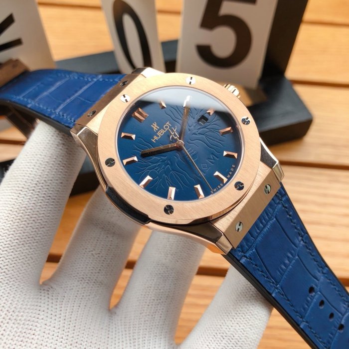 2020SS新作HUBLOT ウブロメンズ時計 スーパーコピー 7色