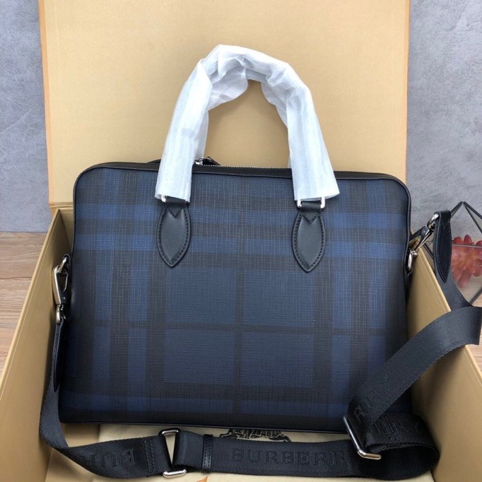 2020SS新作 Burberry バーバリー メンズ ハンドバックスーパーコピー