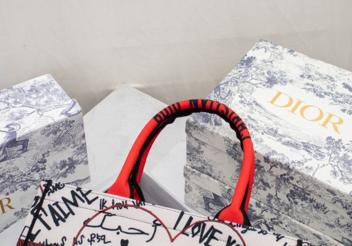 2020SS新作 Dior ディオール レディースハンドバックスーパーコピー