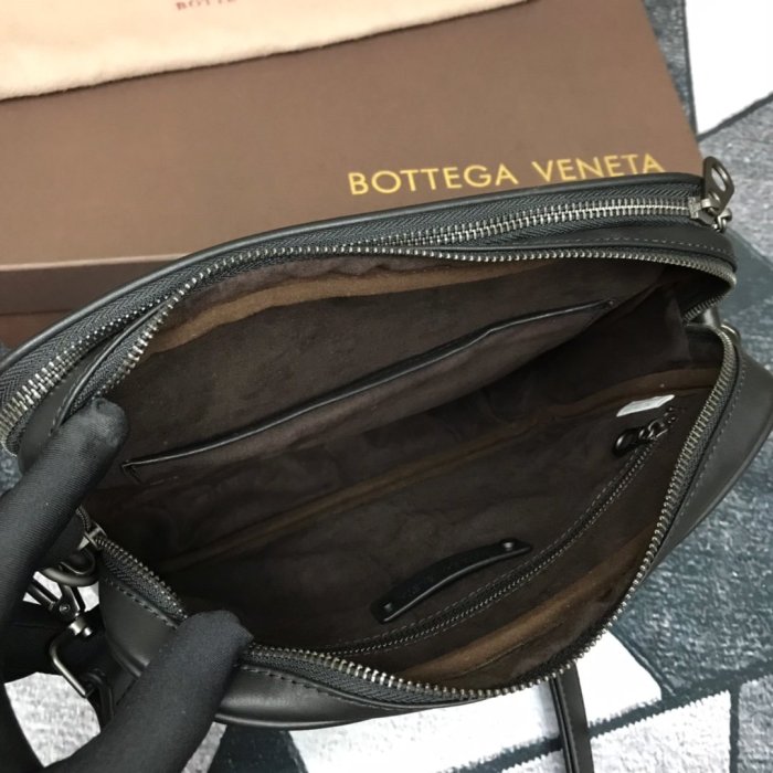 2020SS新作 Bottega Veneta ボッテガヴェネタ ショルダーバック スーパーコピー