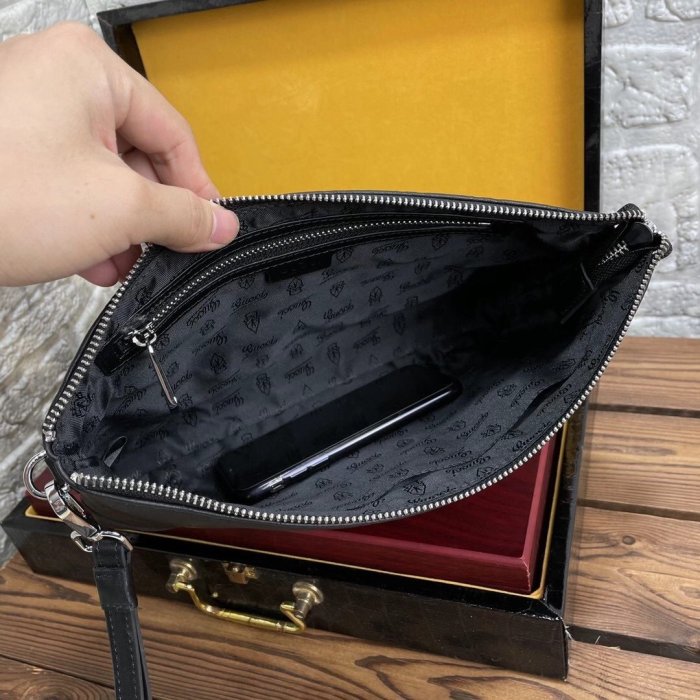 202105SS新作Gucci グッチ メンズ ハンドバックスーパーコピー