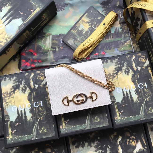 2021SS新作Gucci グッチ レディースショルダーバッグスーパーコピー