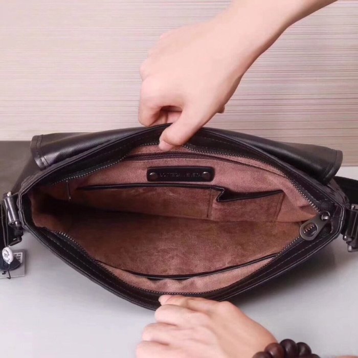 2020SS新作 Bottega Veneta ボッテガヴェネタ ショルダーバック スーパーコピー