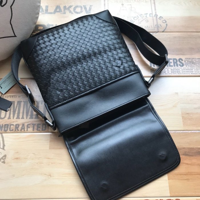 2020SS新作 Bottega Veneta ボッテガヴェネタ ショルダーバック スーパーコピー