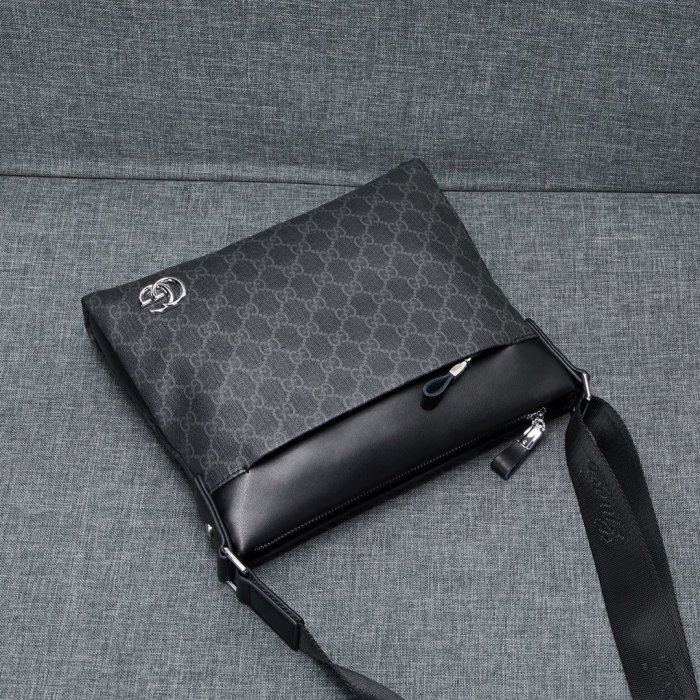 2020SS新作 Gucci グッチ メンズ ショルダーバックスーパーコピー
