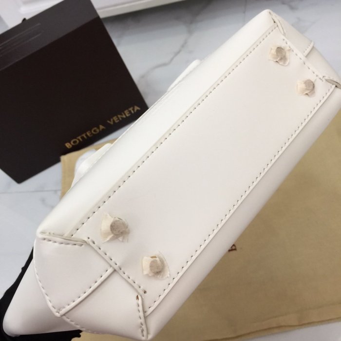 2021SS新作 Bottega Veneta ボッテガヴェネタ ハンドバック スーパーコピー