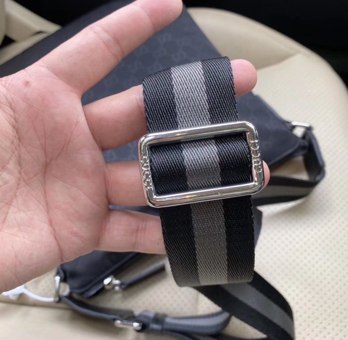 2020SS新作 Gucci グッチ メンズ ショルダーバックスーパーコピー