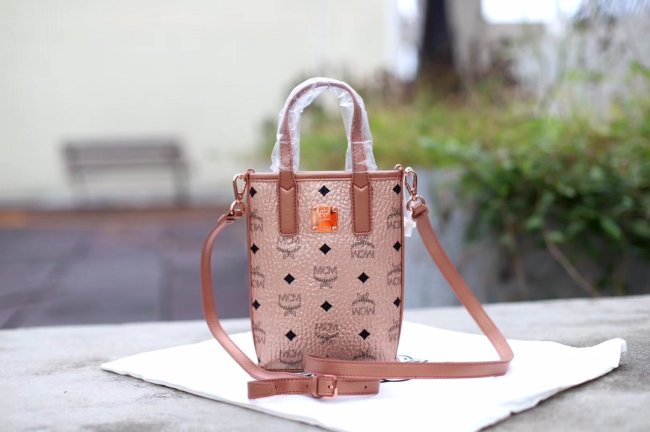 2020SS新作 MCM エムシーエム レディース ショルダーバック スーパーコピー