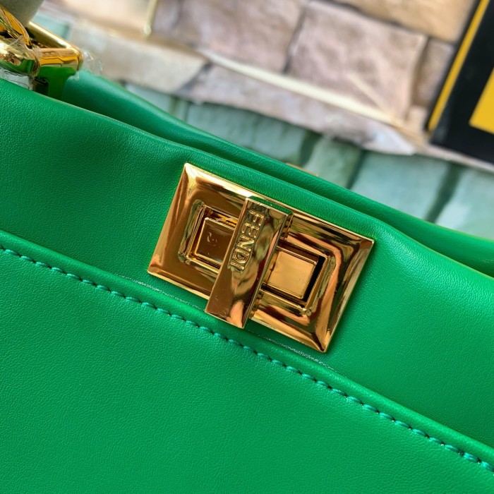 2020SS新作 FENDI フェンディ レディース ショルダーバック スーパーコピー
