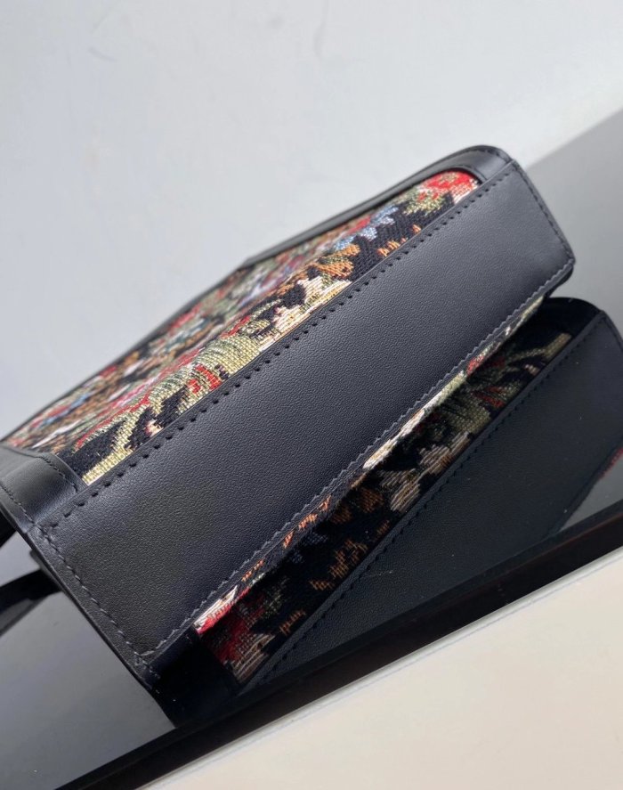 2021SS新作 Celine セリーヌ レディースショルダーバッグスーパーコピー