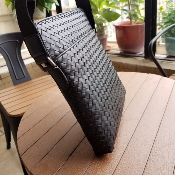 2020SS新作 Bottega Veneta ボッテガヴェネタ ショルダーバック スーパーコピー