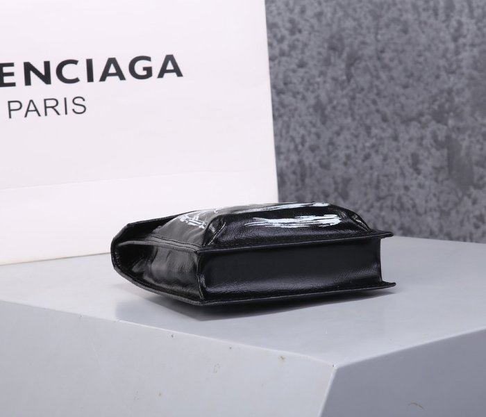 2020SS新作 Balenciaga バレンシアガ メンズ ショルダーバック スーパーコピー