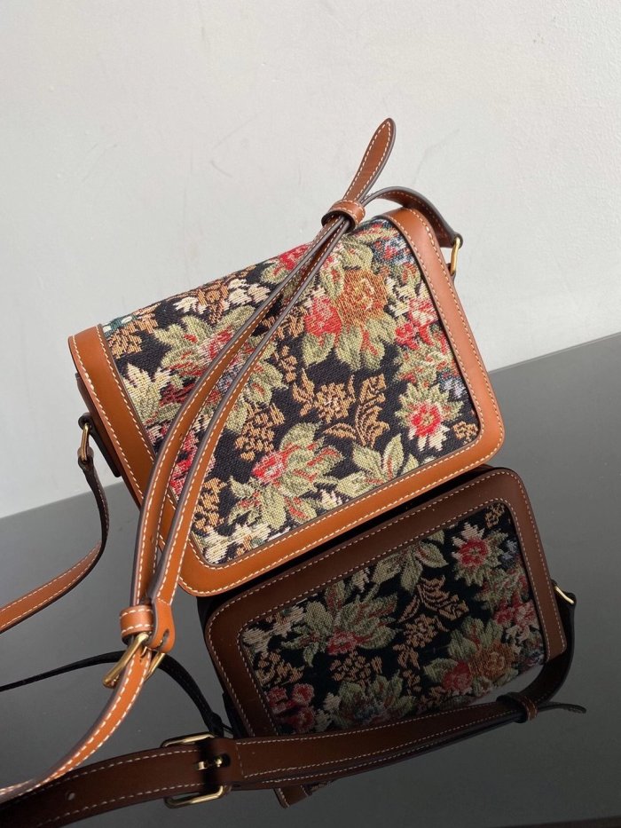 2020SS新作 Celine セリーヌ レディースショルダーバッグスーパーコピー