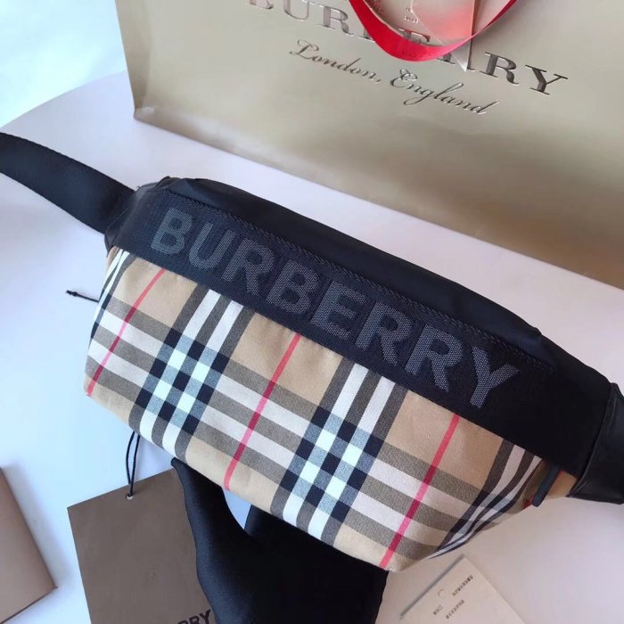 202105SS新作 Burberry バーバリー メンズ ショルダーバック スーパーコピー