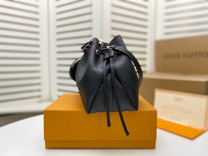202103新作 Louis Vuitton ルイヴィトン ショルダーバッグスーパーコピー