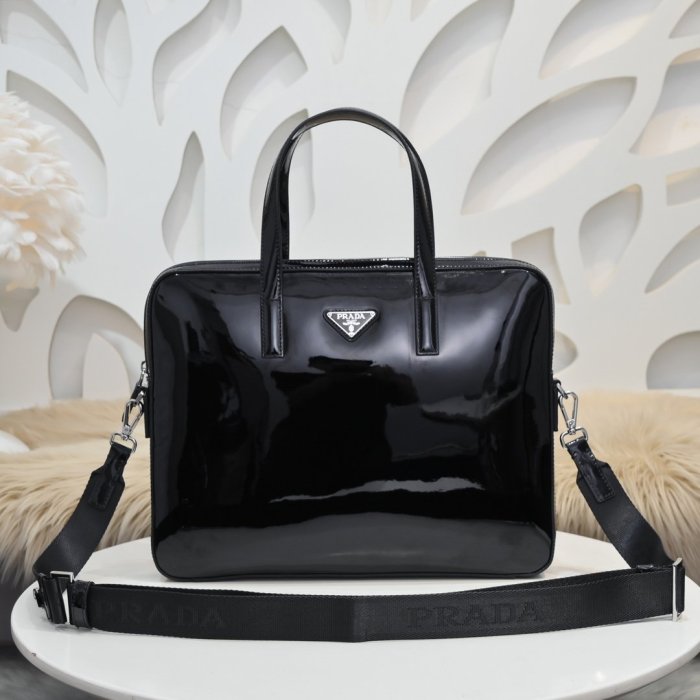 202105SS新作 Prada プラダ メンズ ショルダーバックスーパーコピー