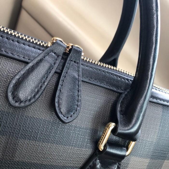 2020SS新作 Burberry バーバリー メンズ ハンドバックスーパーコピー
