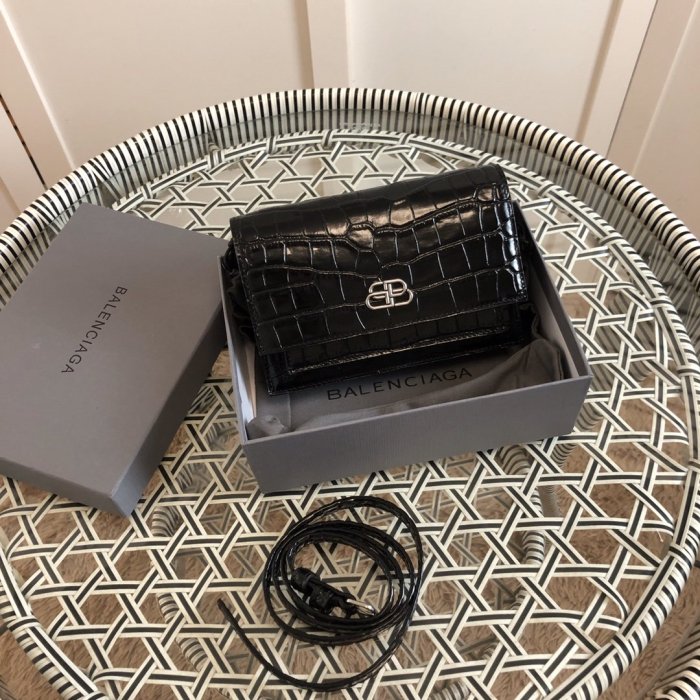 2020SS新作 Balenciaga バレンシアガ レディースショルダーバックスーパーコピー