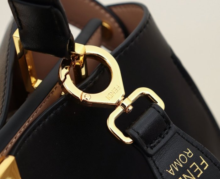 2020SS新作 FENDI フェンディ レディース ハンドバック スーパーコピー