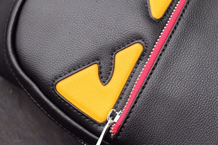 2020SS新作 FENDI フェンディ ショルダーバック スーパーコピー