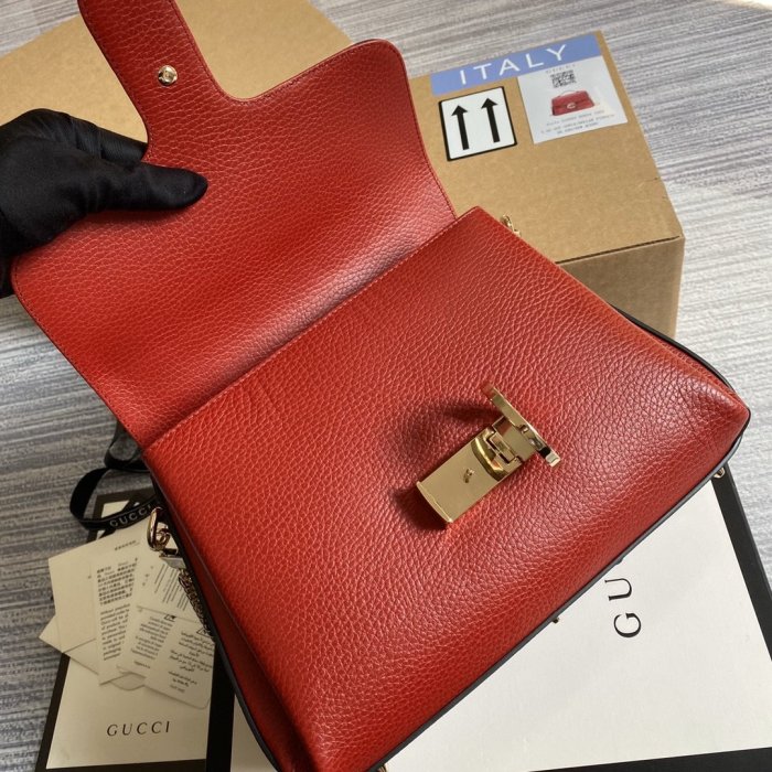 202103SS新作Gucci グッチ レディースショルダーバッグスーパーコピー