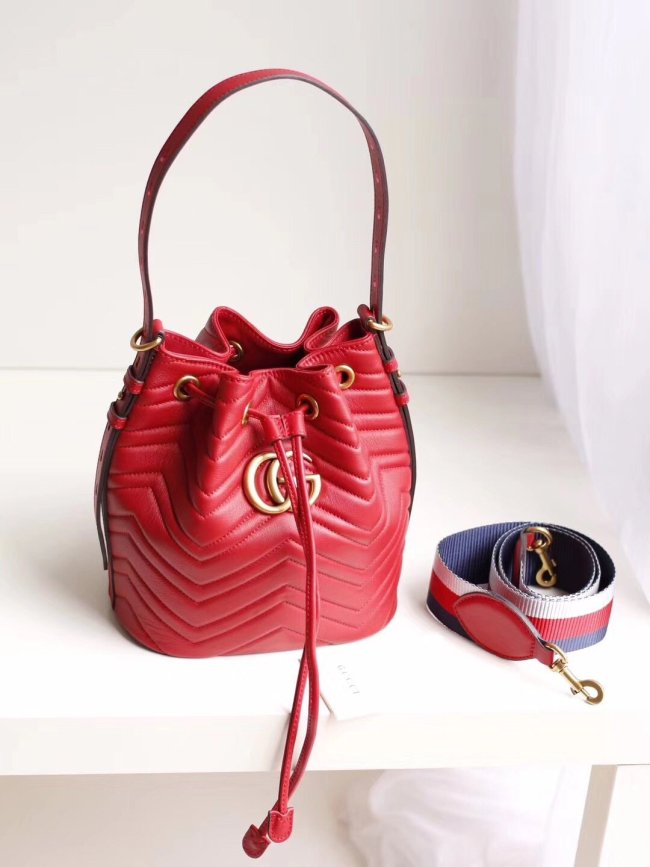 2021SS新作Gucci グッチ レディースショルダーバッグスーパーコピー