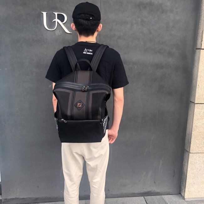 2020SS新作 FENDI フェンディ リュックバック スーパーコピー