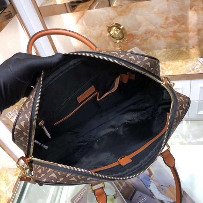 2020SS新作 Burberry バーバリー メンズ ハンドバックスーパーコピー