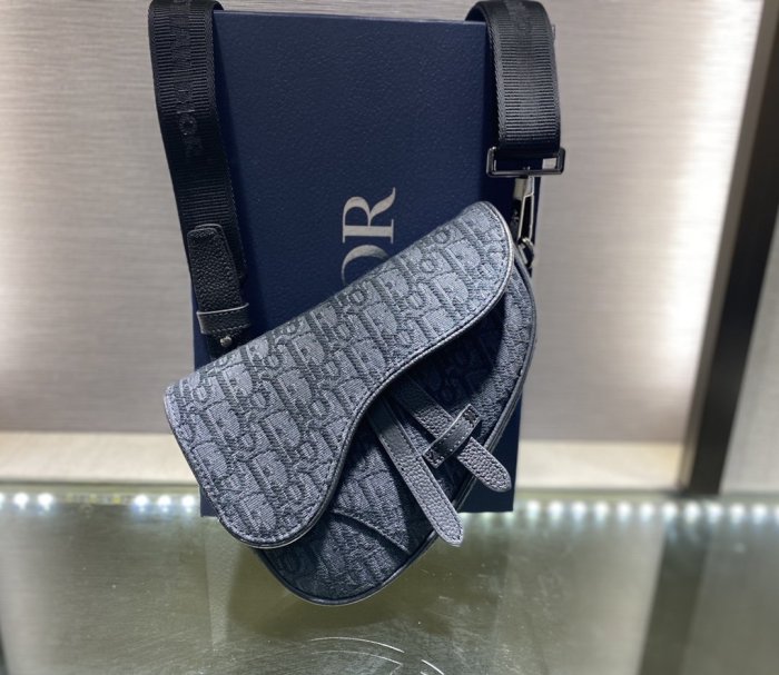 202103SS新作 Dior ディオール メンズ ショルダーバックスーパーコピー